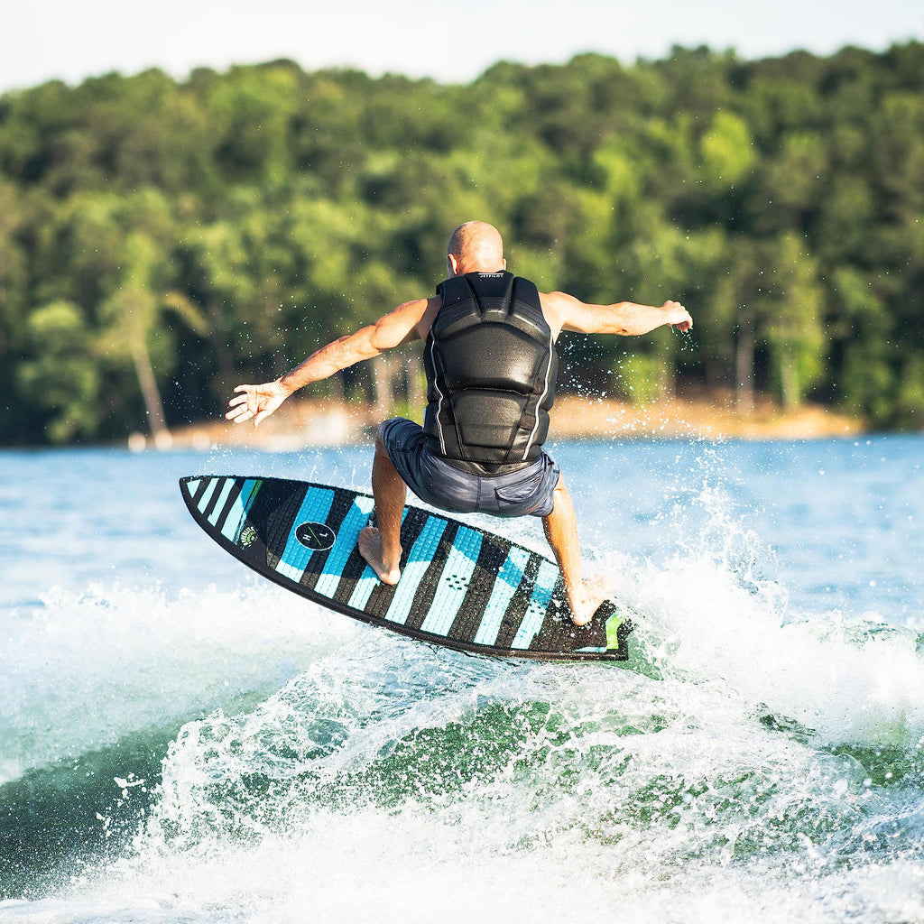 Wakesurf Board for Beginner and Intermediate Riders